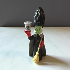 The Simpsons Marge Simpson Burger King‎ Halloween Figure 4.5"